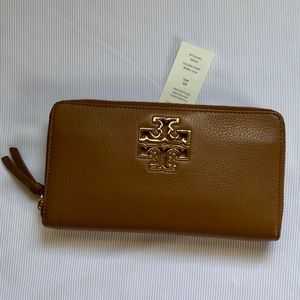 Authentic Tory Burch Britten Zip Continental